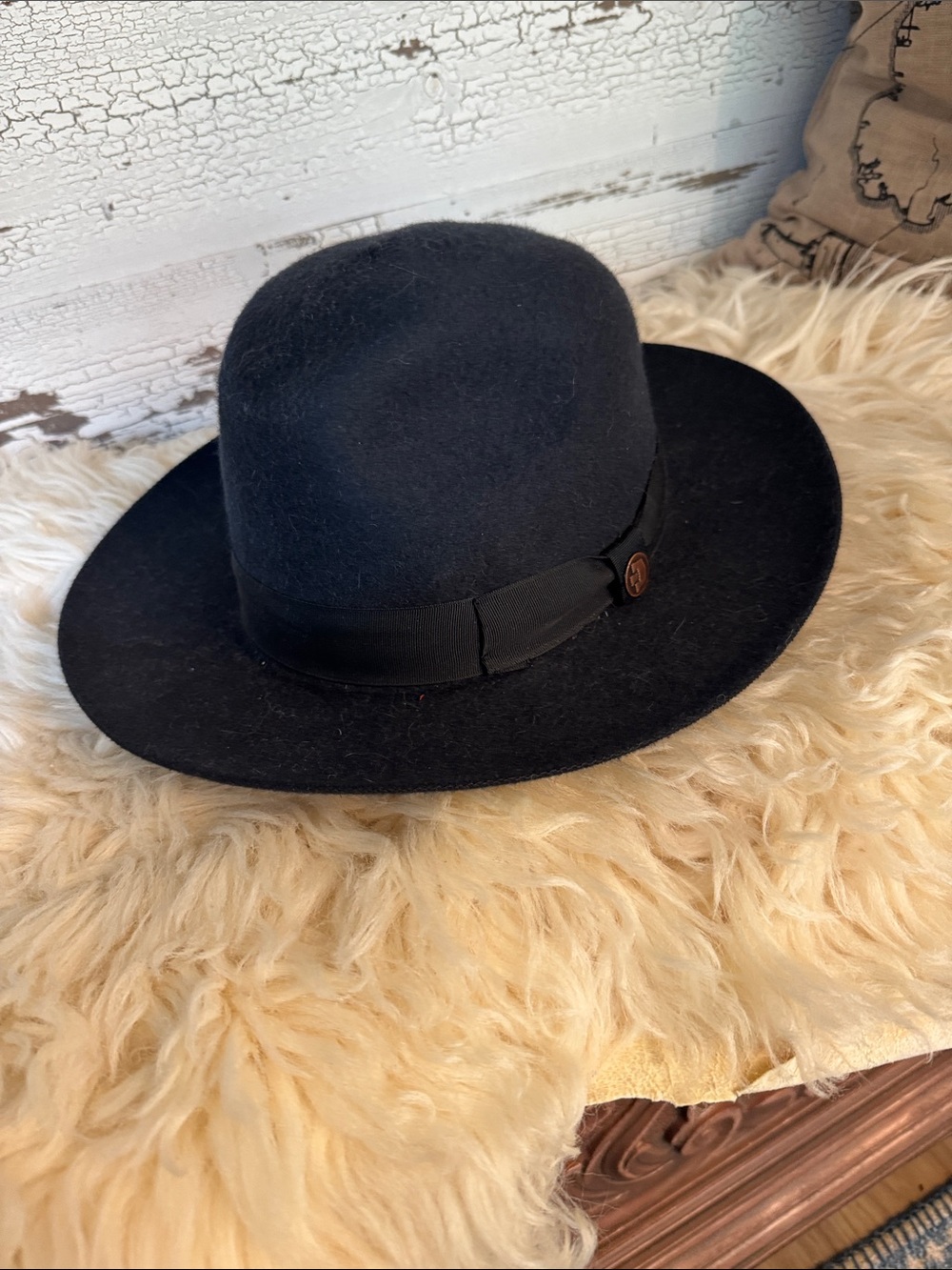 Stetson Black Wide-Brim Felt Fedora with Grosgrain Band